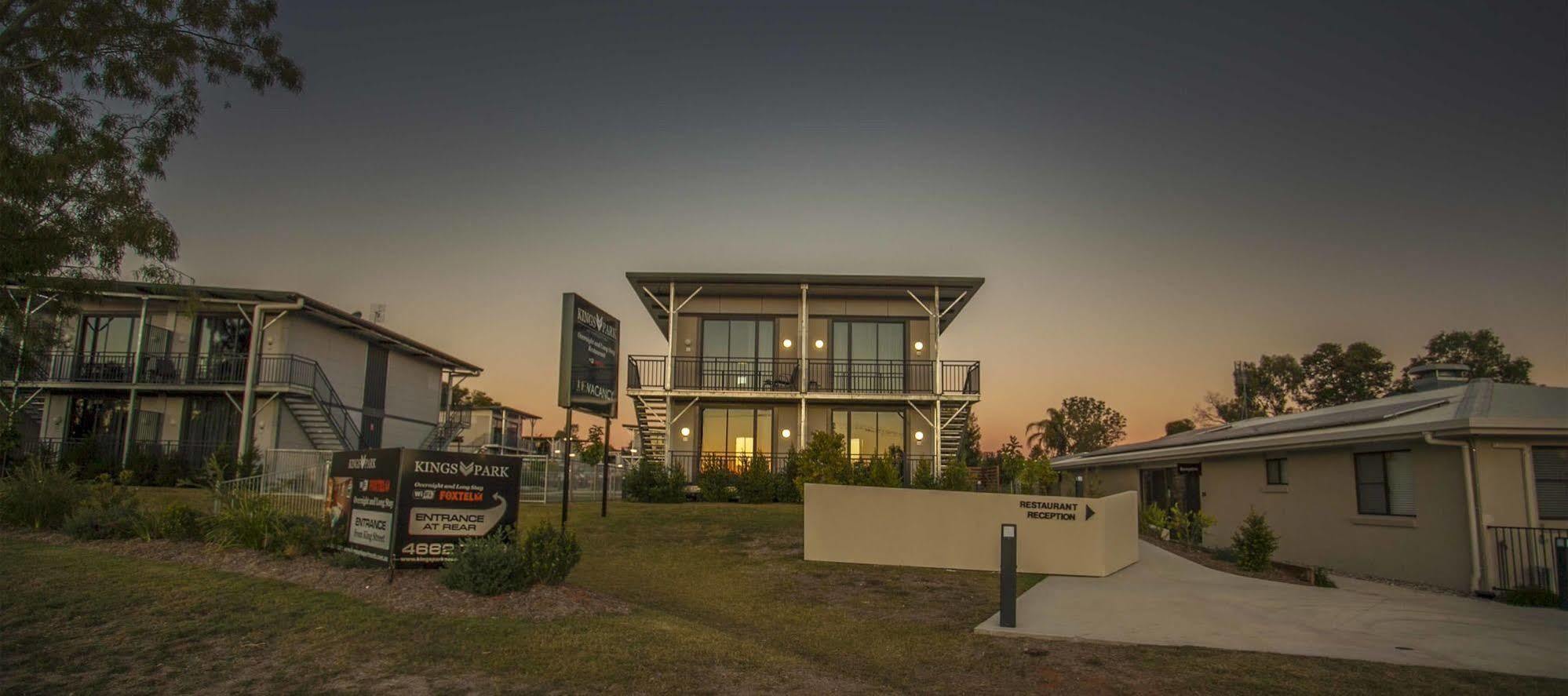 Kings Park - Accommodation Chinchilla Bagian luar foto