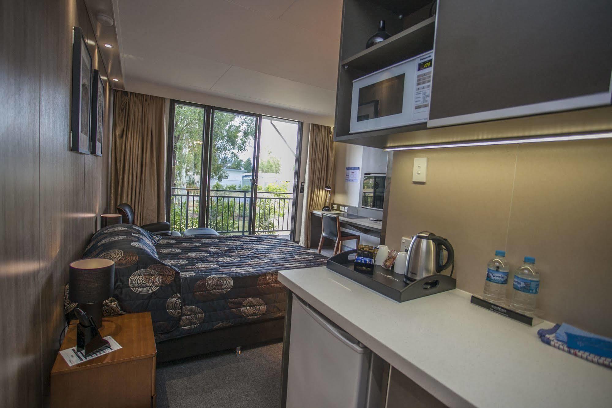 Kings Park - Accommodation Chinchilla Bagian luar foto